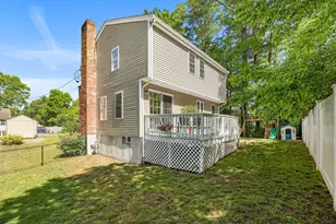 137 Lake Ave, Wareham, MA 02538 - Photo 31