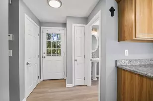 137 Lake Ave, Wareham, MA 02538 - Photo 29