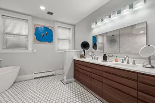 61 St Botolph St, Boston, MA 02116 - Photo 29
