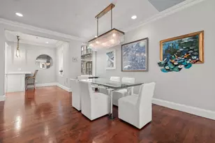 61 St Botolph St, Boston, MA 02116 - Photo 17