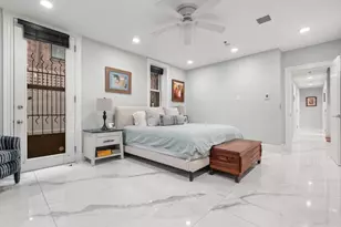 61 St Botolph St, Boston, MA 02116 - Photo 21