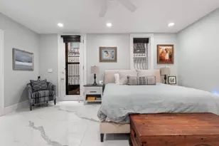 61 St Botolph St, Boston, MA 02116 - Photo 23