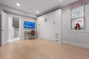 61 St Botolph St, Boston, MA 02116 - Photo 33