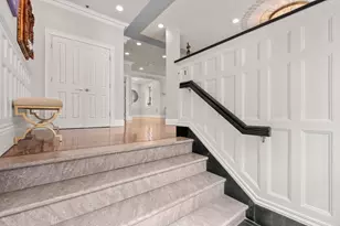 61 St Botolph St, Boston, MA 02116 - Photo 35