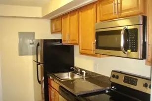 1025 Hancock St, Quincy, MA 02169 - Photo 9
