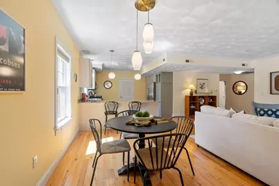 185 Essex St #1A, Melrose, MA 02176 - Photo 11