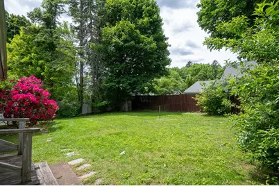 27 Chevy Chase Rd, Worcester, MA 01606 - Photo 23
