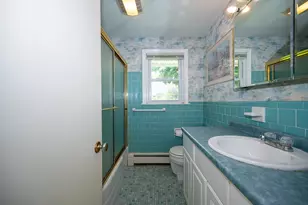 27 Chevy Chase Rd, Worcester, MA 01606 - Photo 17