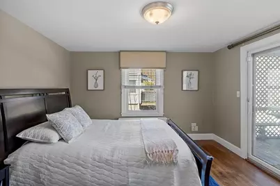 6 Philips Road, Stoneham, MA 02180 - Photo 17
