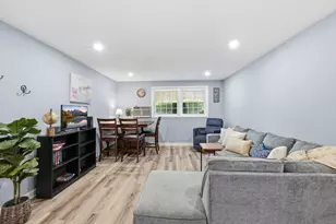 6 Walker Rd, North Andover, MA 01845 - Photo 3