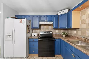 6 Walker Rd, North Andover, MA 01845 - Photo 7