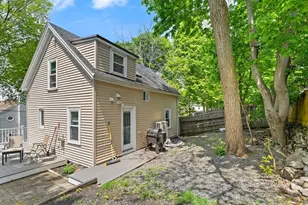 335R Cabot St, Beverly, MA 01915 - Photo 9