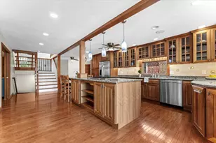 91 Lake Shore Dr, West Brookfield, MA 01585 - Photo 9