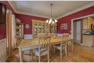 6 Mohawk Road, Raynham, MA 02767 - Photo 9
