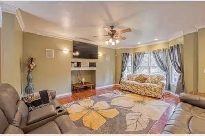 6 Mohawk Road, Raynham, MA 02767 - Photo 11