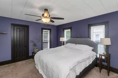 86 Sycamore St, Holyoke, MA 01040 - Photo 15