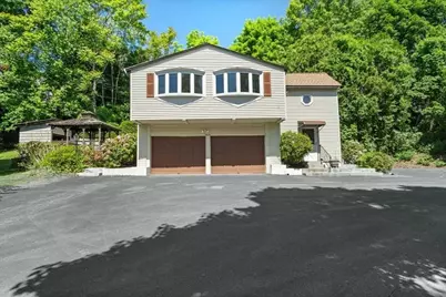 11 Pocono Rd., Worcester, MA 01605 - Photo 1