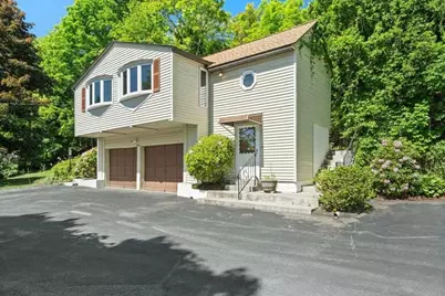 11 Pocono Rd., Worcester, MA 01605 - Photo 3