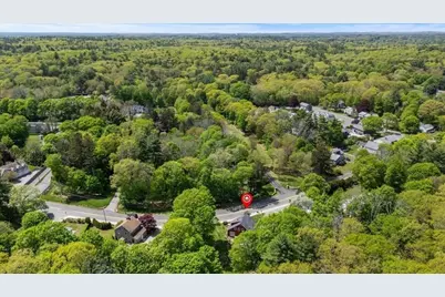135 Hart St, Beverly, MA 01915 - Photo 27