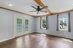 135 Hart St, Beverly, MA 01915 - Photo 13