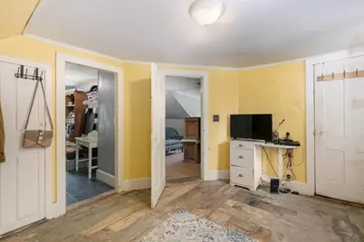 135 Hart St, Beverly, MA 01915 - Photo 17
