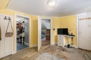 135 Hart St, Beverly, MA 01915 - Photo 17