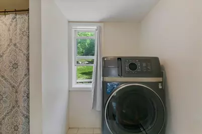 135 Hart St, Beverly, MA 01915 - Photo 15