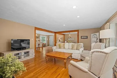 64 Old Elm Way, Hopkinton, MA 01748 - Photo 3