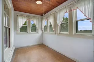 12 Bungalow Rd, Boston, MA 02132 - Photo 23