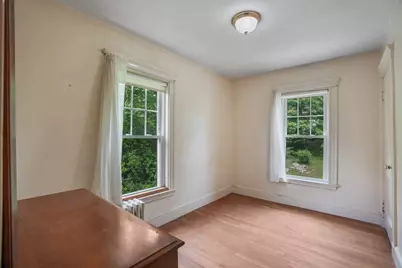 12 Bungalow Rd, Boston, MA 02132 - Photo 17