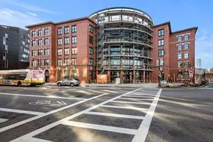 9 W Broadway, Boston, MA 02127 - Photo 37