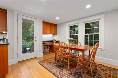 8 Avon Rd, Wellesley, MA 02482 - Photo 9