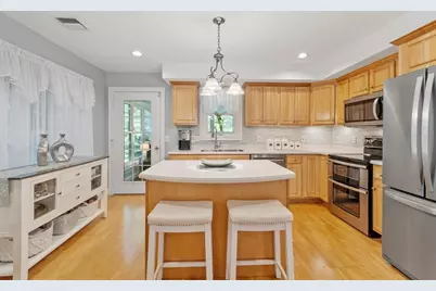 135 Beach Road #E1, Salisbury, MA 01952 - Photo 9