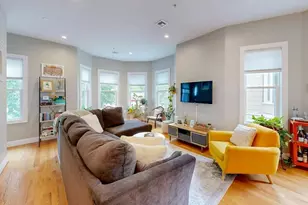 27 Thornley St, Boston, MA 02125 - Photo 3