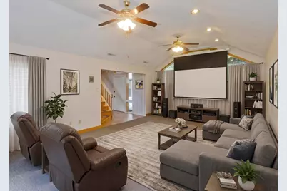 55 Shaw St., Belchertown, MA 01007 - Photo 9