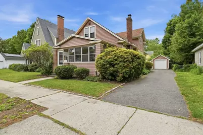 54 Thorndyke St, Springfield, MA 01118 - Photo 3