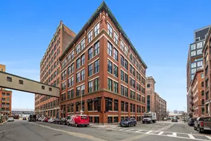 49 Melcher St, Boston, MA 02210 - Photo 33