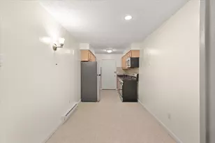 6 Dailey St, Attleboro, MA 02703 - Photo 9