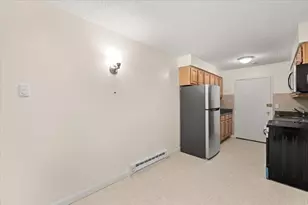 6 Dailey St, Attleboro, MA 02703 - Photo 15