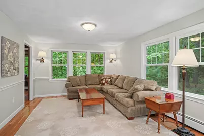 42 Cherlyn Dr, Northborough, MA 01532 - Photo 9