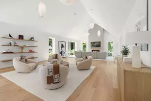 21 White Oak Rd, Newton, MA 02468 - Photo 9