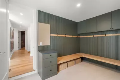 21 White Oak Rd, Newton, MA 02468 - Photo 7