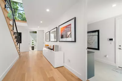 21 White Oak Rd, Newton, MA 02468 - Photo 5