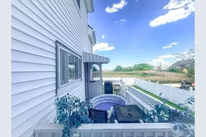 66 Sunnyside Ave, Winthrop, MA 02152 - Photo 23