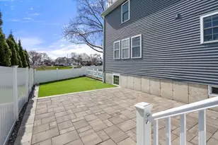 63 Wilson Ave, Watertown, MA 02472 - Photo 21