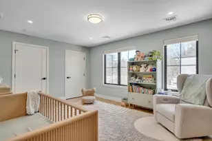 32 Lantern Ln, Wellesley, MA 02481 - Photo 23