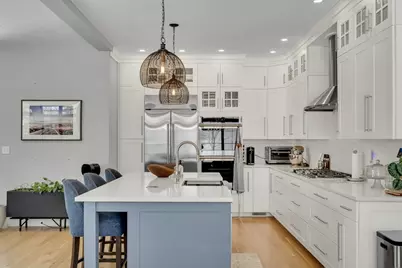 32 Lantern Ln, Wellesley, MA 02481 - Photo 7