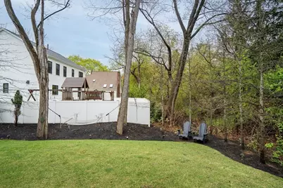 32 Lantern Ln, Wellesley, MA 02481 - Photo 37