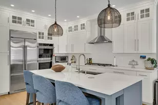 32 Lantern Ln, Wellesley, MA 02481 - Photo 9