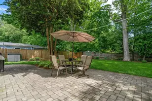 3 Berkeley Rd, Wellesley, MA 02482 - Photo 29
